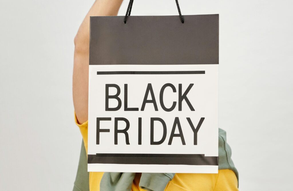 Black Friday: O que os consumidores esperam e como as marcas podem surpreender